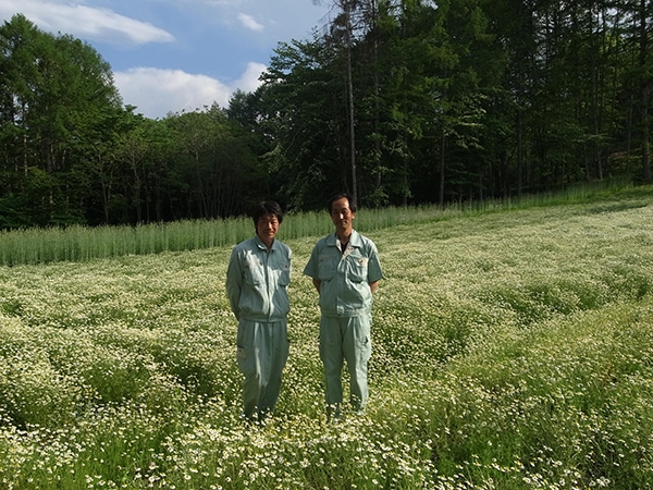 GAIAネット華密恋 (かみつれん) 薬用入浴剤 詰替え用 1500ml (医薬部外 GAIAネット華密恋 (かみつれん) 薬用入浴剤 詰替え用 1500ml (医薬部外
